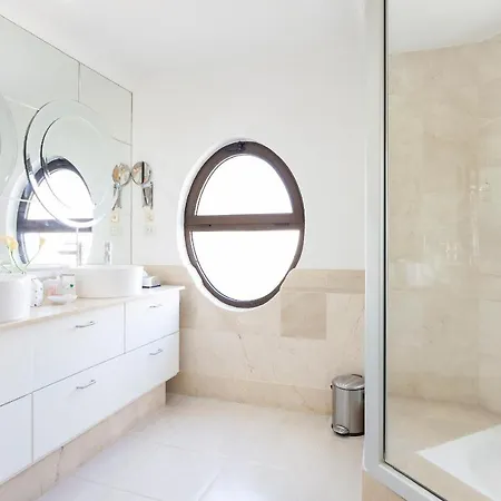 Atlas Tenerife By Enjoyahome 4* Los Cristianos (Tenerife)